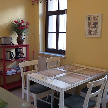 City-Ferienwohnungen-Dresden - Zentral Gelegen Im Haus Louisenstrasse 11 - Dresden-Neustadt Экстерьер фото