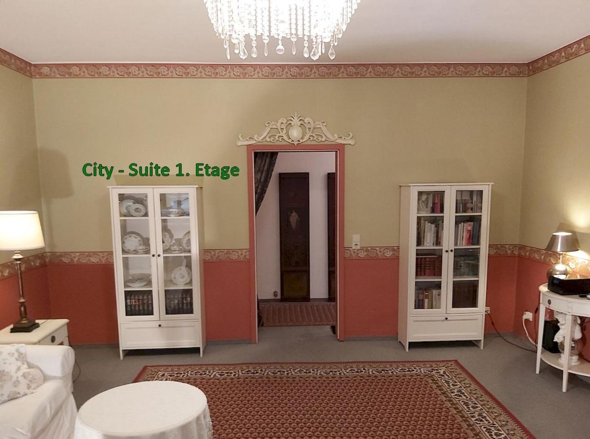City-Ferienwohnungen-Dresden - Zentral Gelegen Im Haus Louisenstrasse 11 - Dresden-Neustadt Экстерьер фото