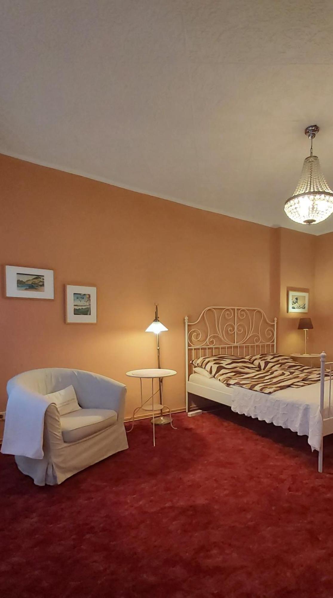 City-Ferienwohnungen-Dresden - Zentral Gelegen Im Haus Louisenstrasse 11 - Dresden-Neustadt Экстерьер фото